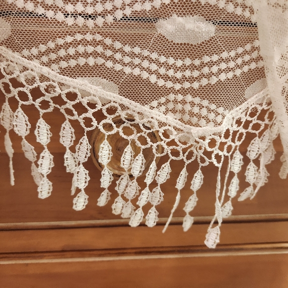 Beautiful Scarf - Picture 3 of 3